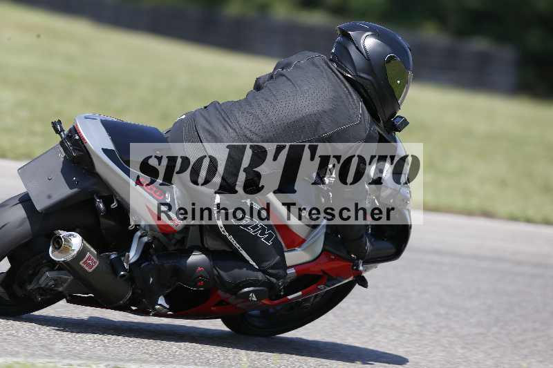 /44 09.08.2025 Plüss Moto Sport ADR/Einsteiger/unklar backside